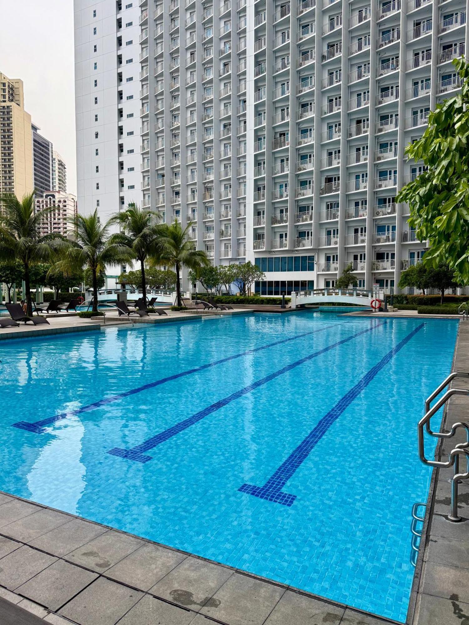 Serene Suite In Jazz Residences Makati City Ngoại thất bức ảnh