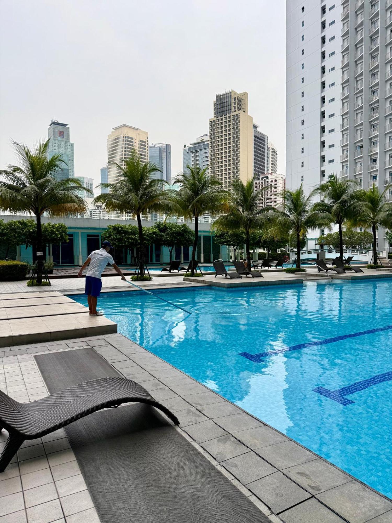 Serene Suite In Jazz Residences Makati City Ngoại thất bức ảnh